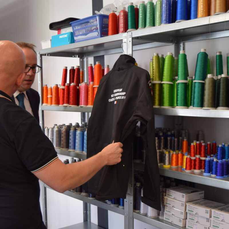 logodrauf.at-wir produzieren auch Textilien mit Logostick- ebts GmbH